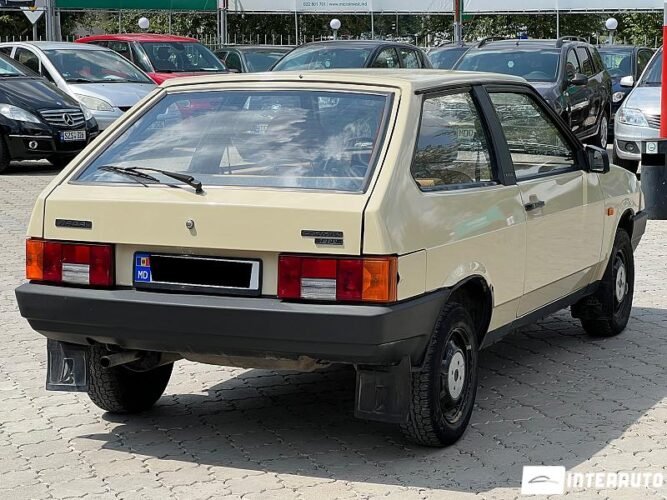 Lada 2108 1986