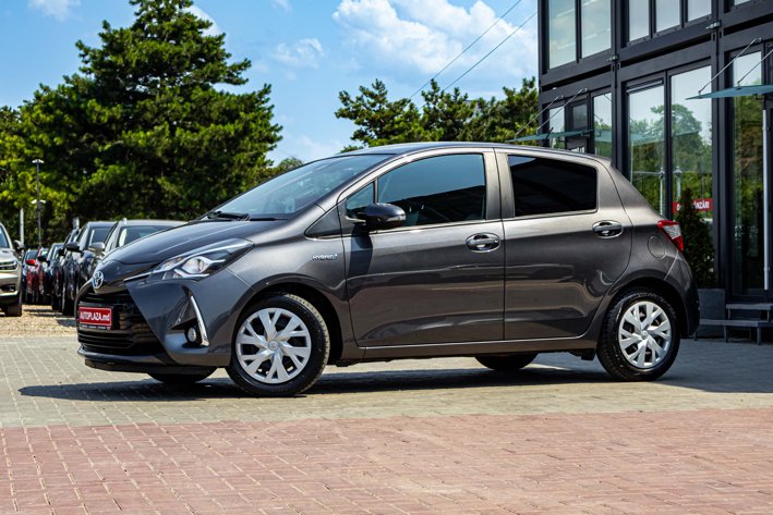 Toyota Yaris 2018, Hybrid, 1.5, Automata, Gri 